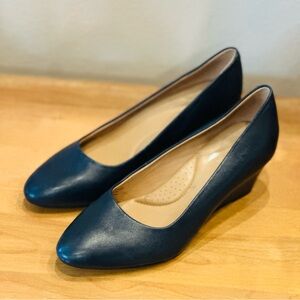 Aerosoles Navy Blue Women's Wedge Shoes
